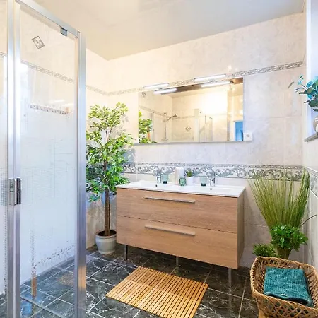 Au Petit Dragon Bergen