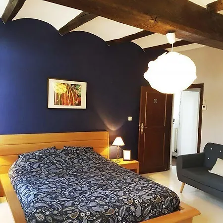 Bed & Breakfast Au Petit Dragon Bergen
